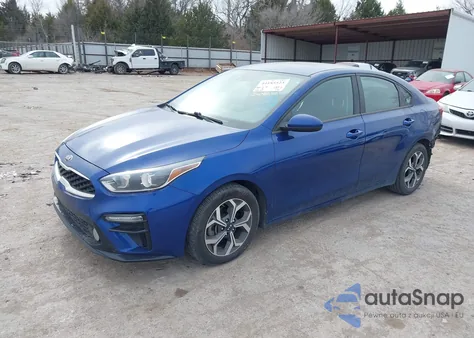 2021 Kia Forte Lxs из США, поврежденный, VIN 3KPF24AD4ME338026